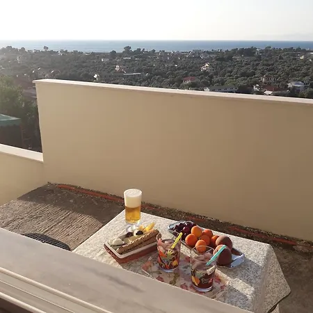 Frini Sunset דירה *